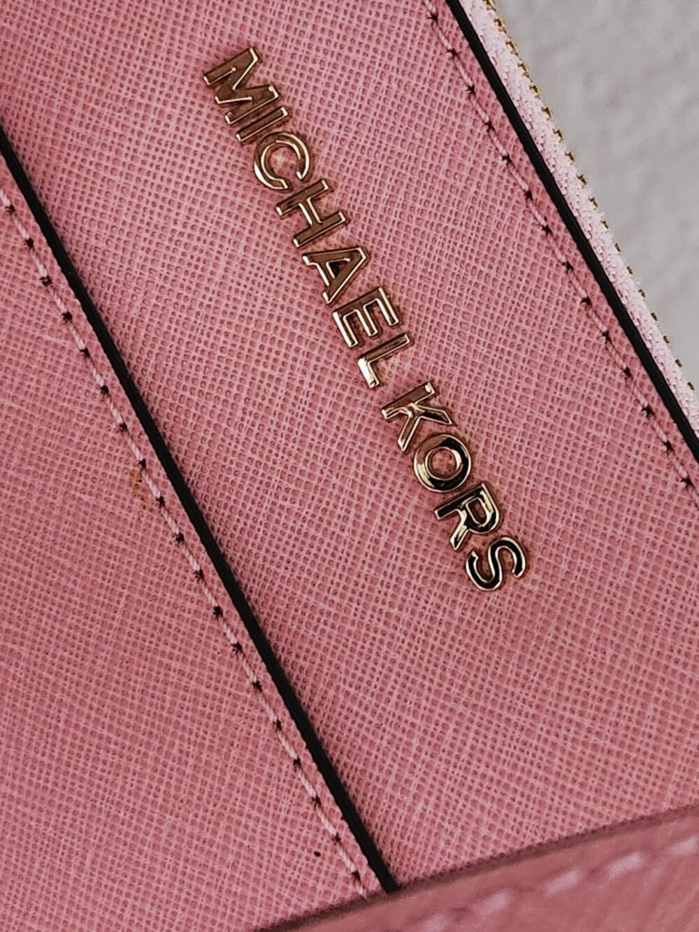 Like New Michael Kors Ciara Pink Shoulder Bag Tote Purse - Picture 14 of 16